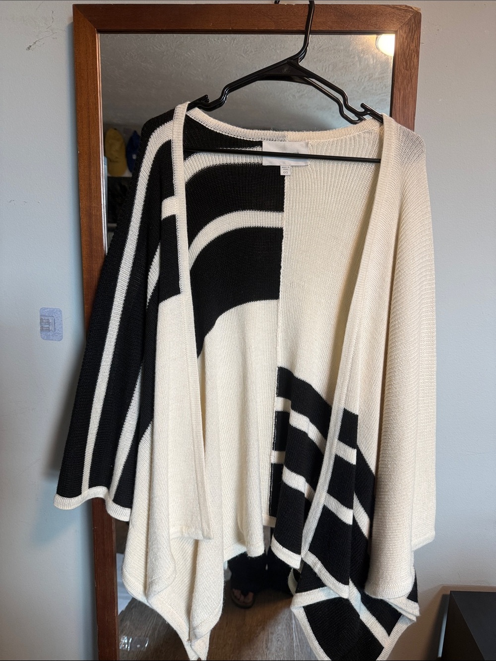 Brochu Walker Black and Cream Open-Front Poncho Cardigan